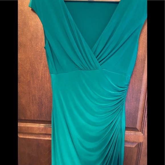 Ralph Lauren Green Dress, Knee Length, Size 4. - Picture 2 of 4